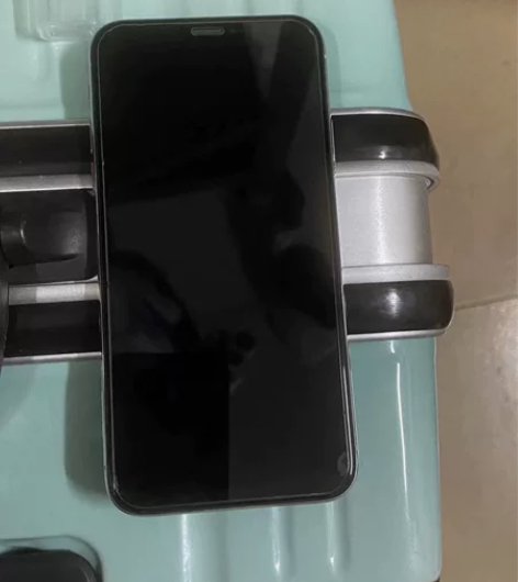 出自用 iPhone X  国行 64G ...