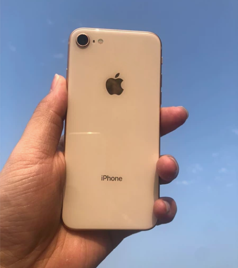 iPhone8 256G 带指纹，功能全好...