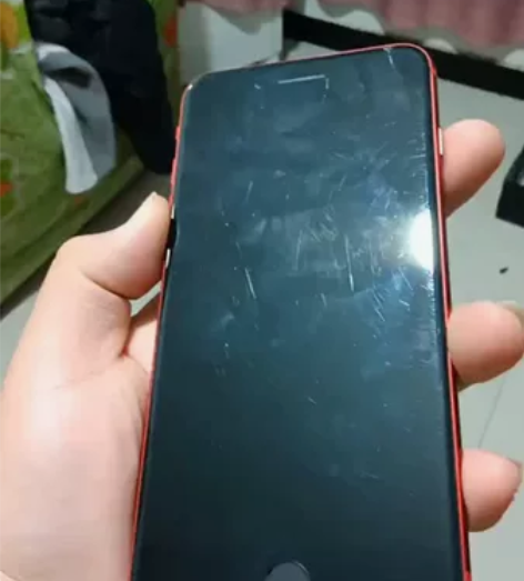 苹果8plus全原装送手机壳和数据线无拆无...