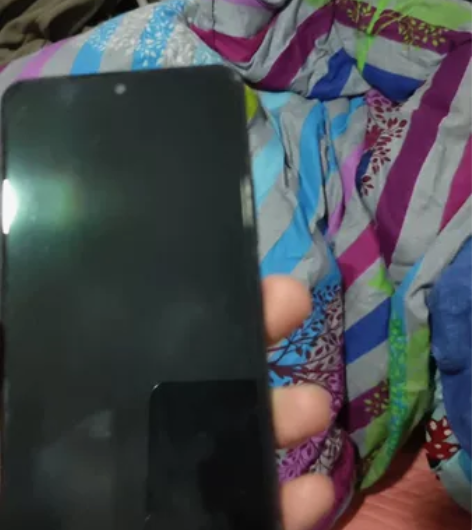 红米k40  12+256 签收前先验货，...