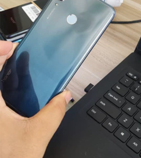 二手华为荣耀10青春版10系统6+128g...