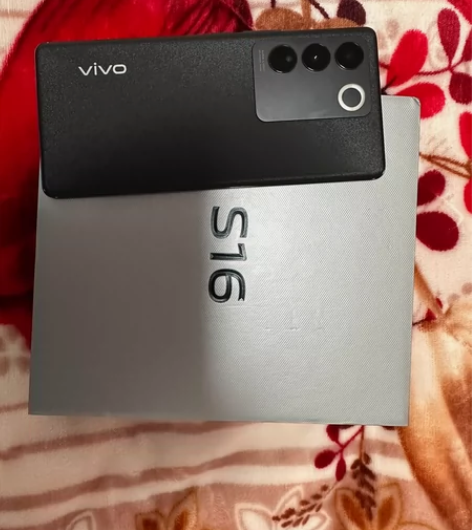 vivo S16 黑色8+256 ，手机没...