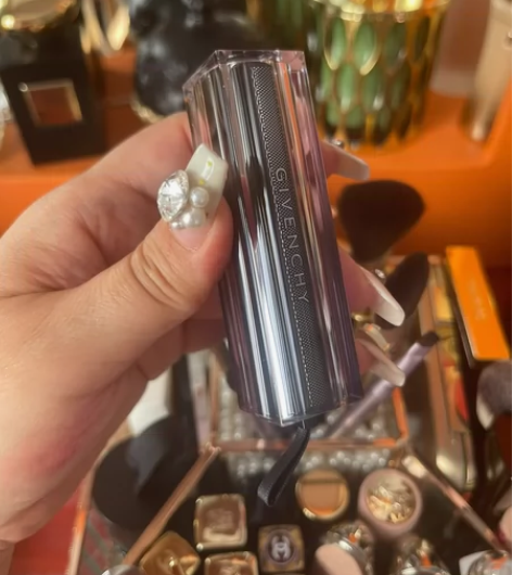 Givenchy纪梵希 禁忌之吻唇膏口红 ...
