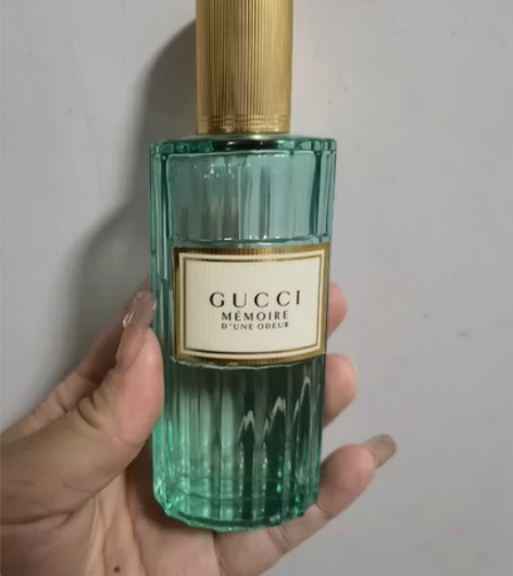 Gucci香水 感兴趣的话点“我想要”和我...