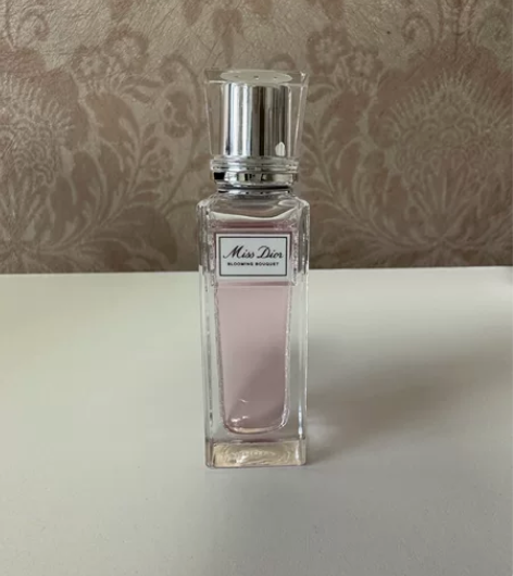 【全新】Dior迪奥 迪奥小姐花漾随行淡香...