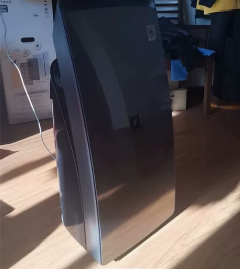 夏普空气净化器，保养完好无损。三层过滤网除...