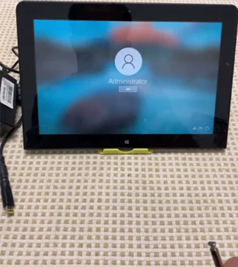 精品4+64g联想windows10平板t...