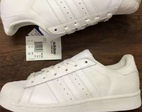 阿迪贝壳头 纯白 断码特价 全新有原盒 个...