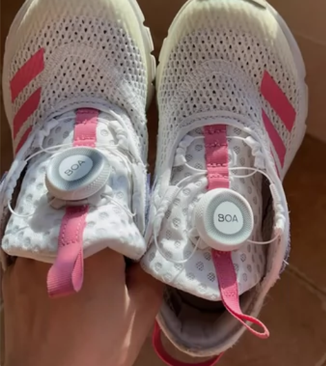 阿迪 童鞋29码内长175闲置物品新旧如图