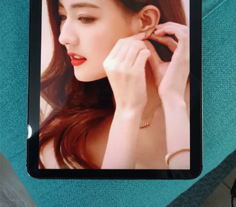 包邮93新灰色iPad Air4代20款插...