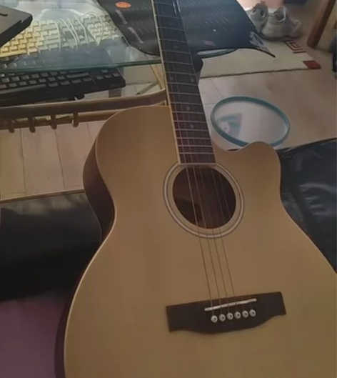 新手入门民谣吉他98新 感兴趣的话点“我想...