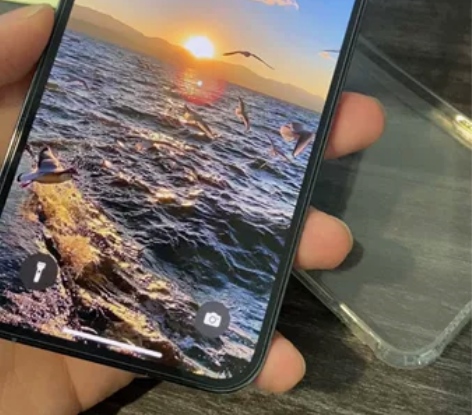 出自用iPhone 13pro，远峰蓝 2...