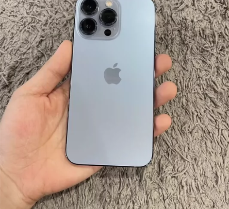 苹果13pro。6.1英寸国行双卡 99新...