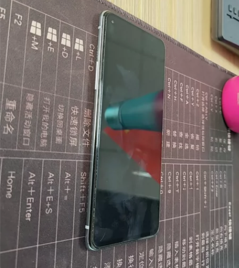 一加8t 很新 8+128 包装，充电器全...
