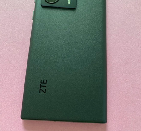 99新,中兴Axon40Ultra,内存1...