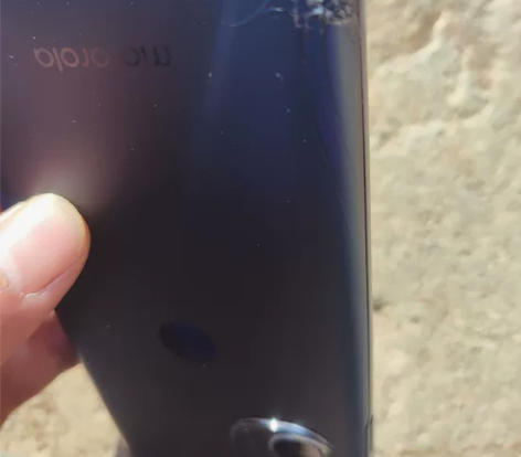 Moto x30 12+256,后盖摔碎了...