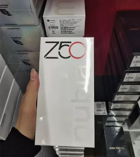 努比亚 Z50 12+256G 骁龙8ge...