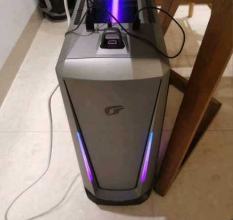 七彩虹（Colorful）iGame M6...