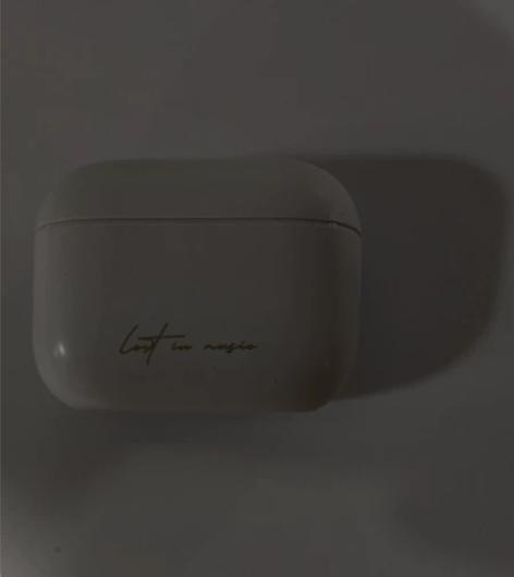 漫步者耳机，型号:EDF200011，9成...