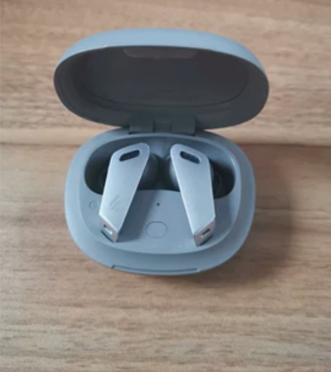 漫步者nb2耳机充电仓（耳机没了）去年jd...