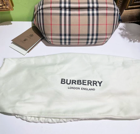 最最经典款！在售！全新Burberry巴宝...