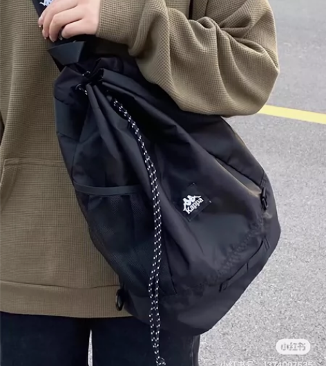 Kappa卡帕 新款正品斜挎胸包女式包休闲...