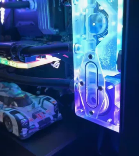 华硕m9e 传家宝系列主板  邮寄别人帮魔...