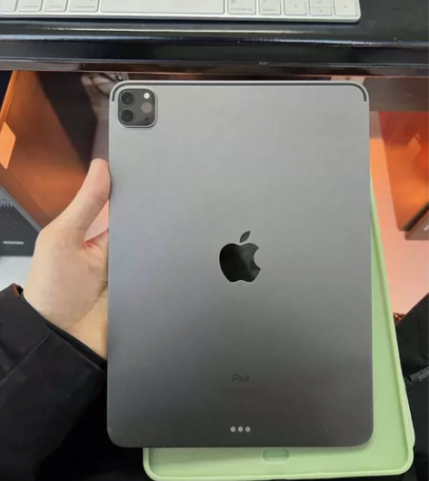 iPad pro 2021 M1 wifi...