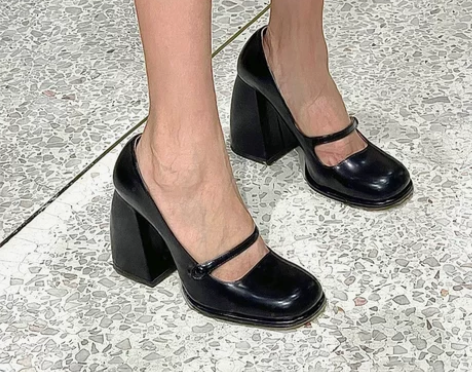 玛丽珍鞋女大头娃娃鞋粗跟圆头复古绸缎一字带...