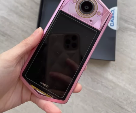 卡西欧樱花粉TR750 自拍神器