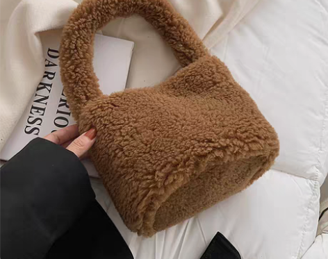 转卖羊羔毛毛绒包包女ins小众2022新款...