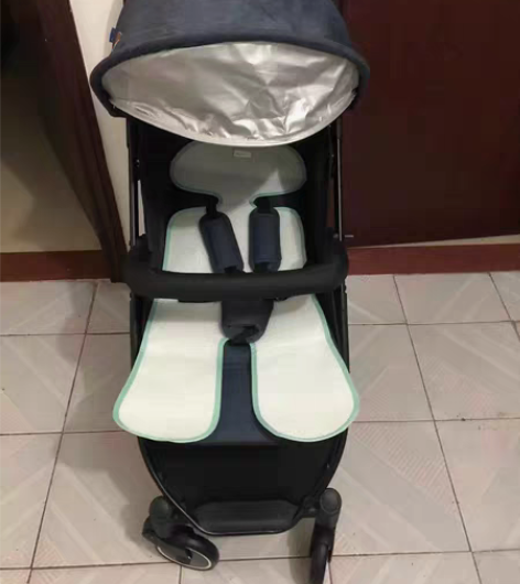 转卖【狂欢价】elittile婴儿推车轻便...