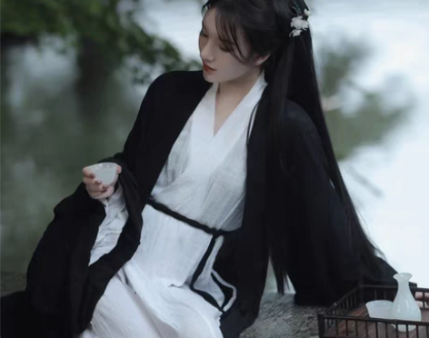 转卖原创汉服女魏晋风黑色神明少女直裾大袖衫...