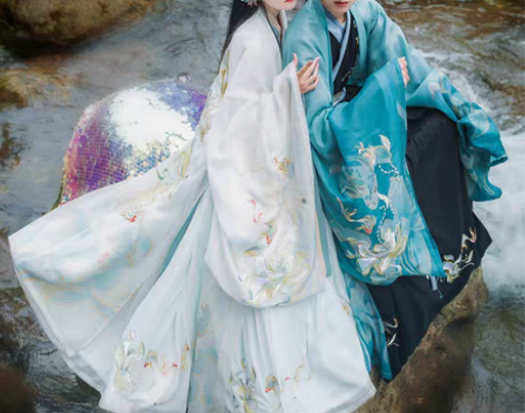 转卖【狂欢价】【鲛人】如梦霓裳汉服女秋冬仙...
