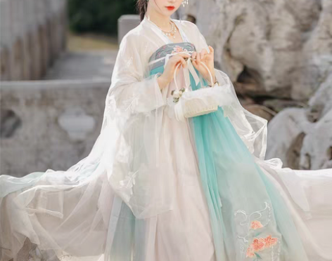 转卖春晓正品汉服女中国风古风齐胸襦裙学生日...