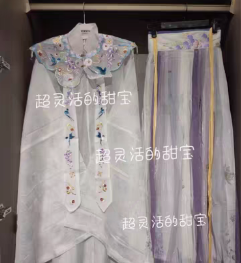 包邮科幻 都城南庄明制汉服长春花对襟立领长...