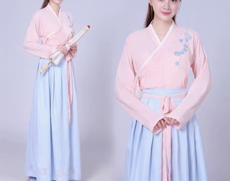 转卖新款汉服古装元素齐胸交领襦裙日常写真中...