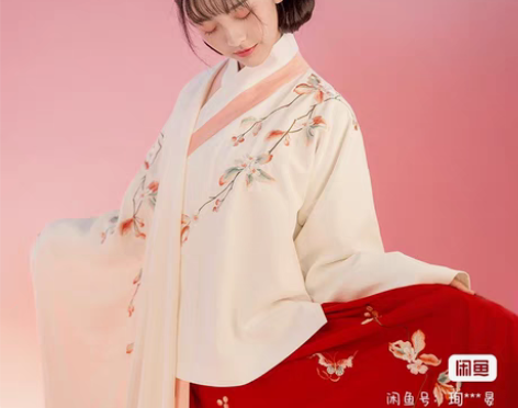 转卖重回汉唐秋怡原创汉服女秋冬中国风交领明...