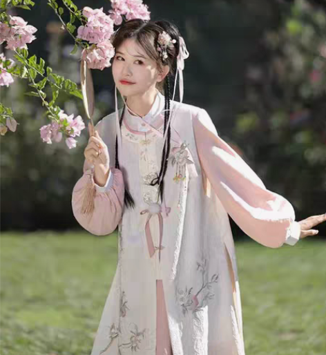 包邮标价收七月夕原创汉服桃枝甘露汉元素泡泡...