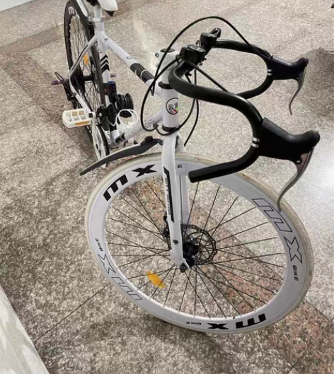 包邮仓库全新处理山地自行车变速死飞赛车超快...