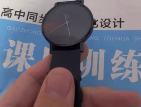 米家石英手表，买了没一个月，不经常戴，文艺...