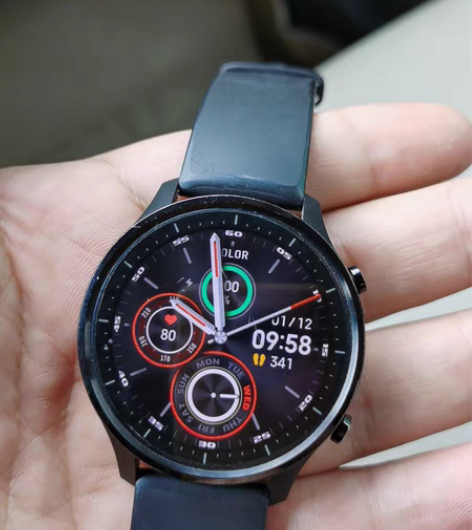 包邮小米color，正常使用痕迹，表盘贴水...