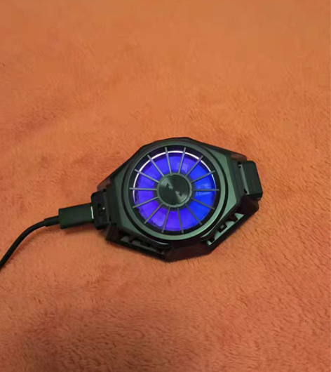 包邮手机散热背夹,非常好用,制冷效果没说的...