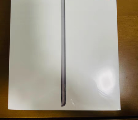 全新未开封 Apple iPad（第 9 ...
