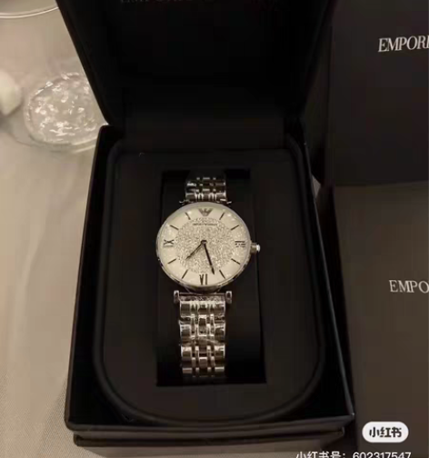 阿玛尼手表全新未带  公司奖励 感兴趣的话...