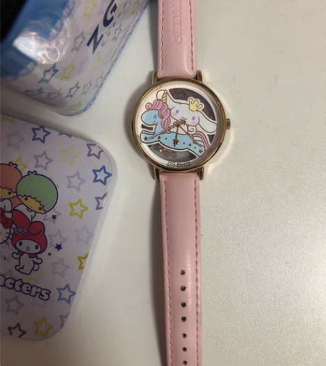 包邮出正港玉桂狗手表 表盘有一点划痕，反面...