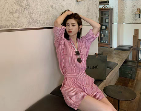 转卖Lazy zoe 城市猎人时髦工装连身...