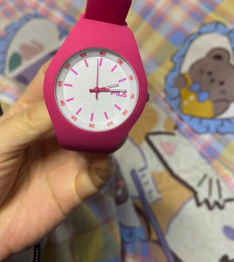 转卖FILA斐乐手表男女情侣学生硅胶运动果...