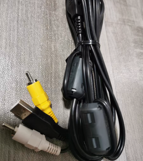 包邮尼康数码相机数据线，16元包邮.全新的...