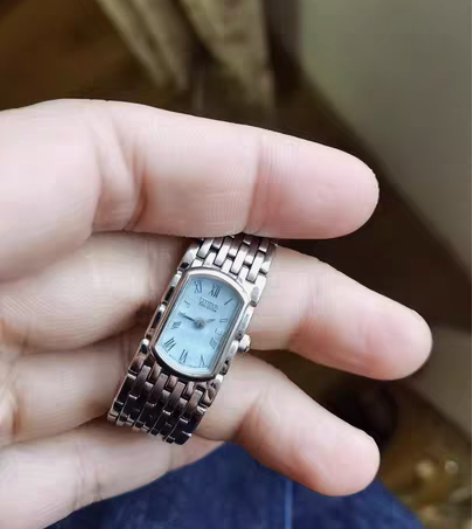 西铁城光波女士表 成色好,走时正常。正品...